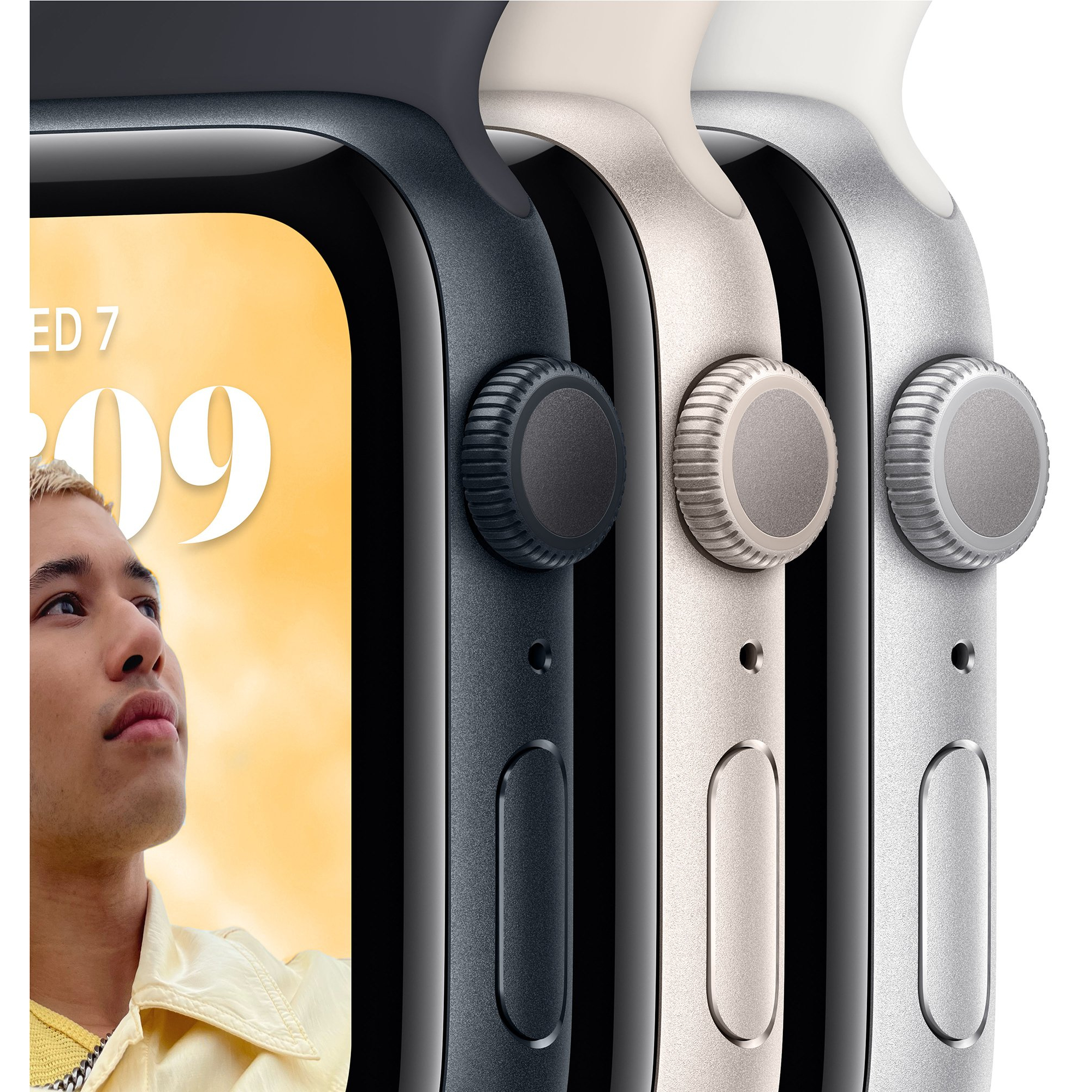 Apple Watch SE 2 2022 40mm Starlight Aluminium Case with Starlight Sport Band S/M
