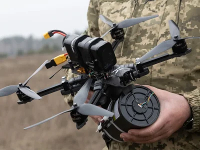 Для чого потрібен FPV-дрон і який принцип його роботи?