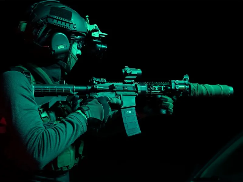 Як вибрати прилад нічного бачення для військових — монокуляр чи бінокль