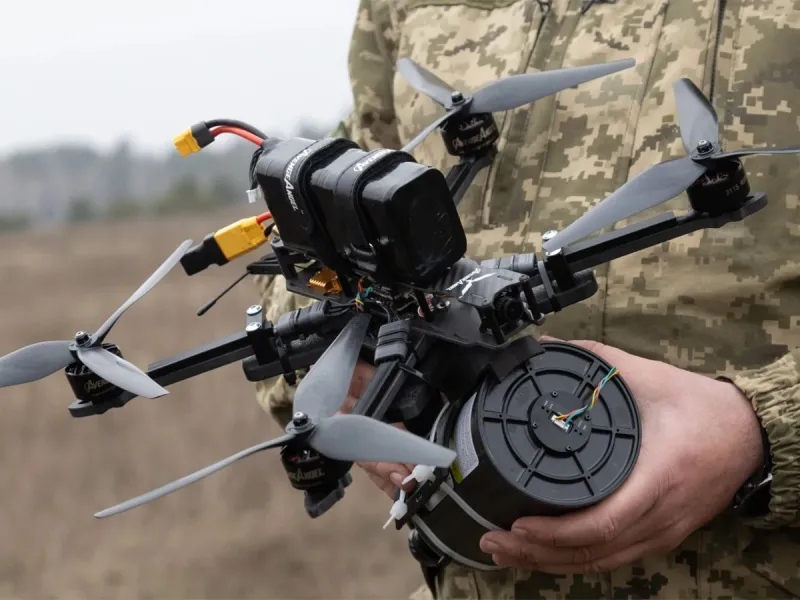 Для чого потрібен FPV-дрон і який принцип його роботи?