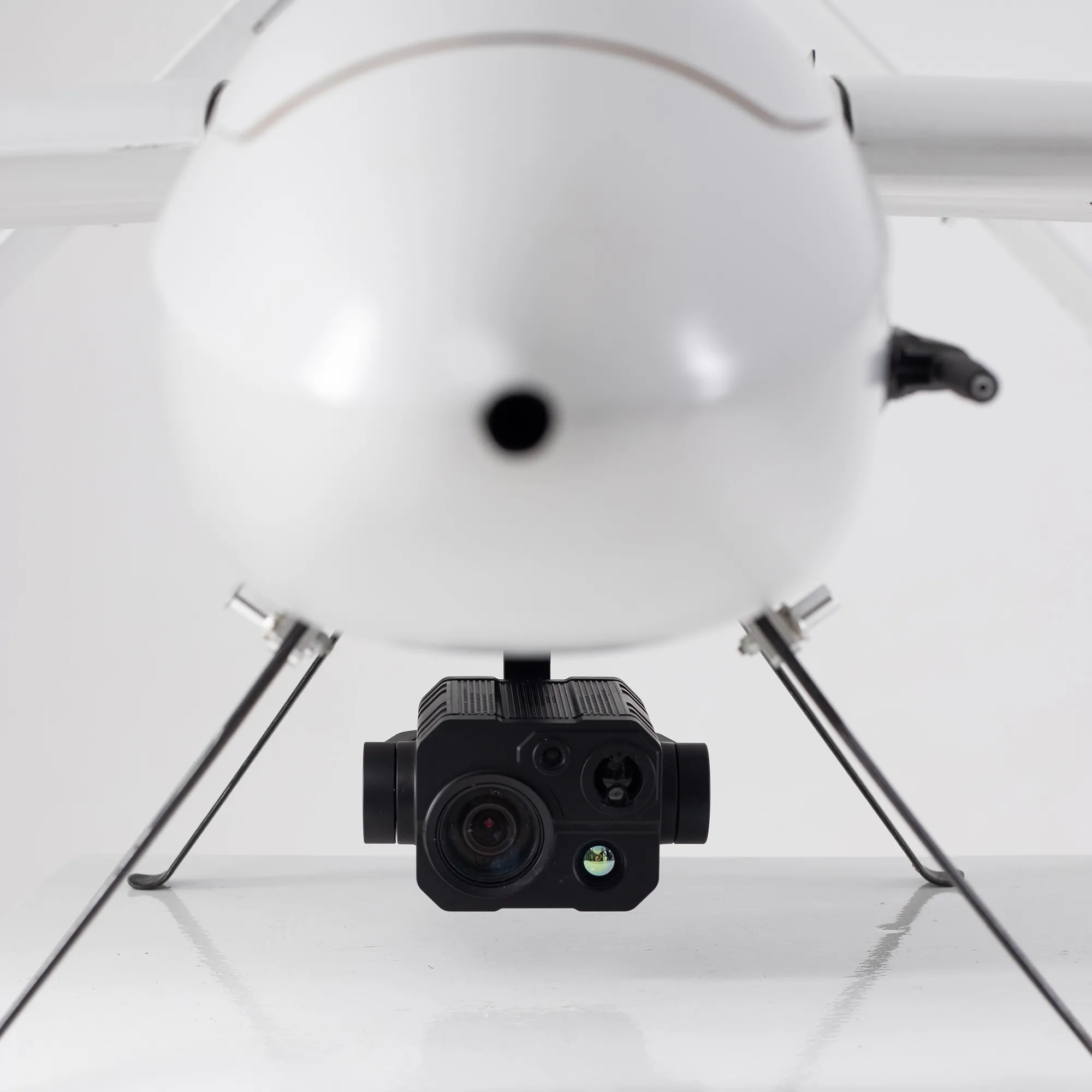 Безпілотний авіаційний комплекс “АКСІС-2500”