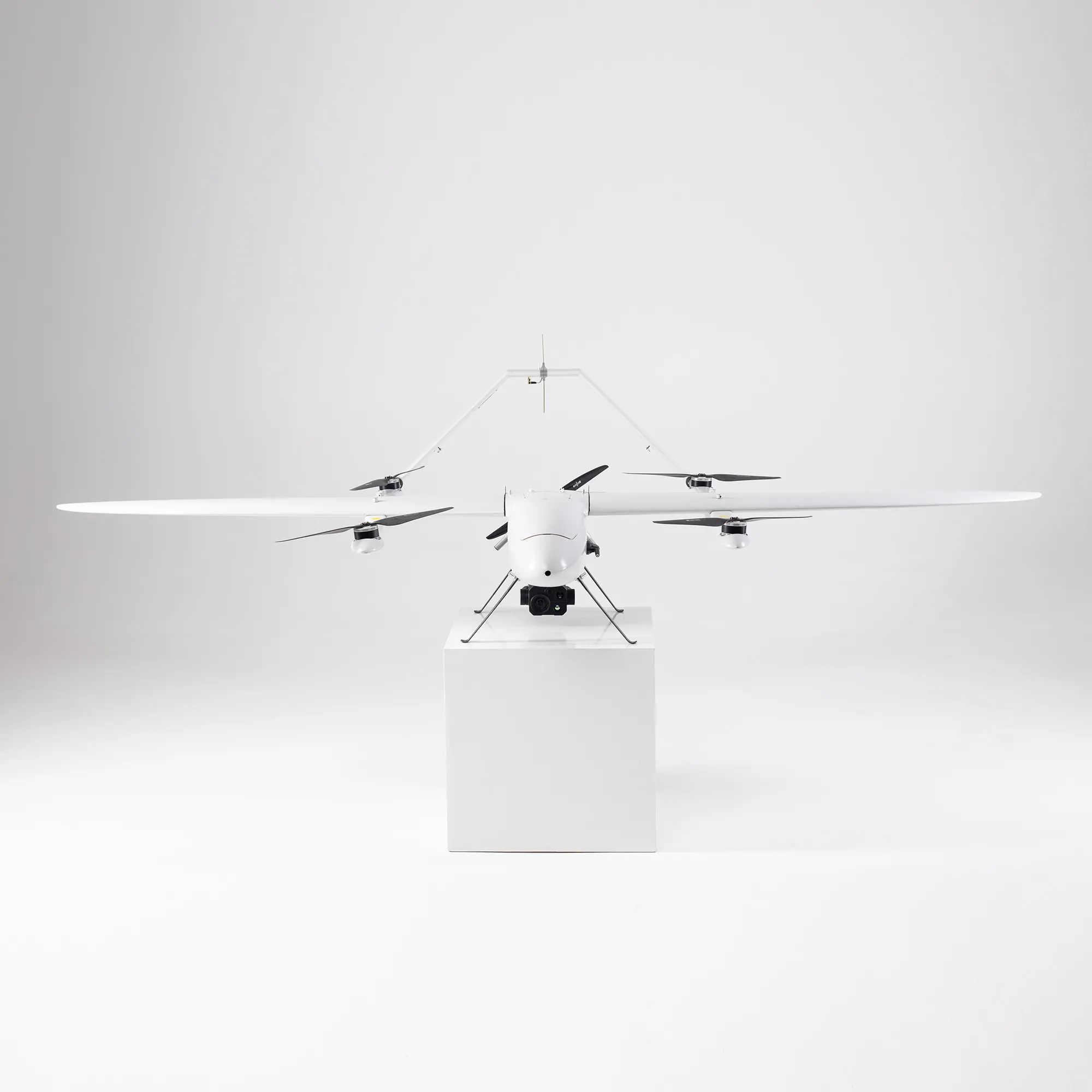 Безпілотний авіаційний комплекс “АКСІС-2500”