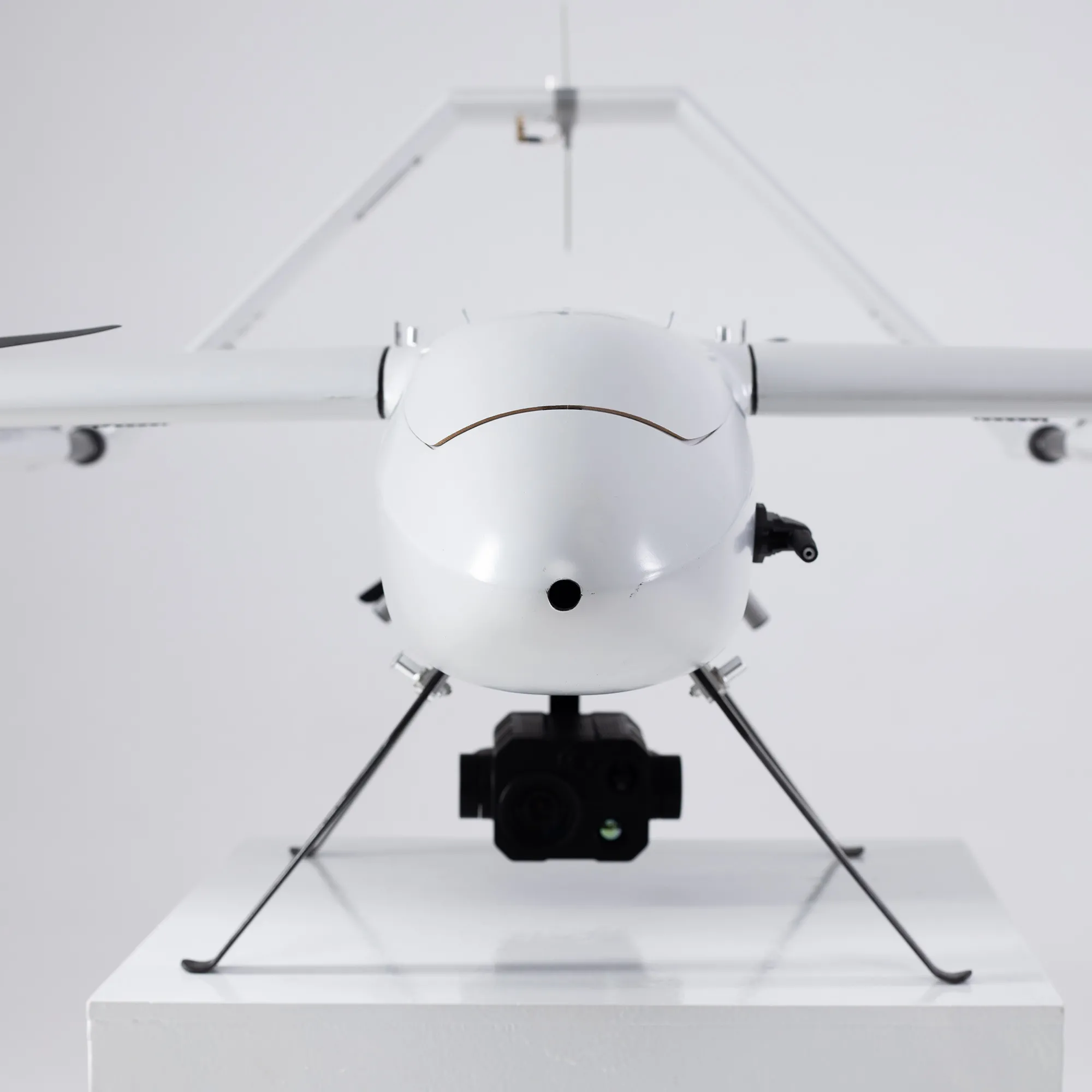 Безпілотний авіаційний комплекс “АКСІС-2500”