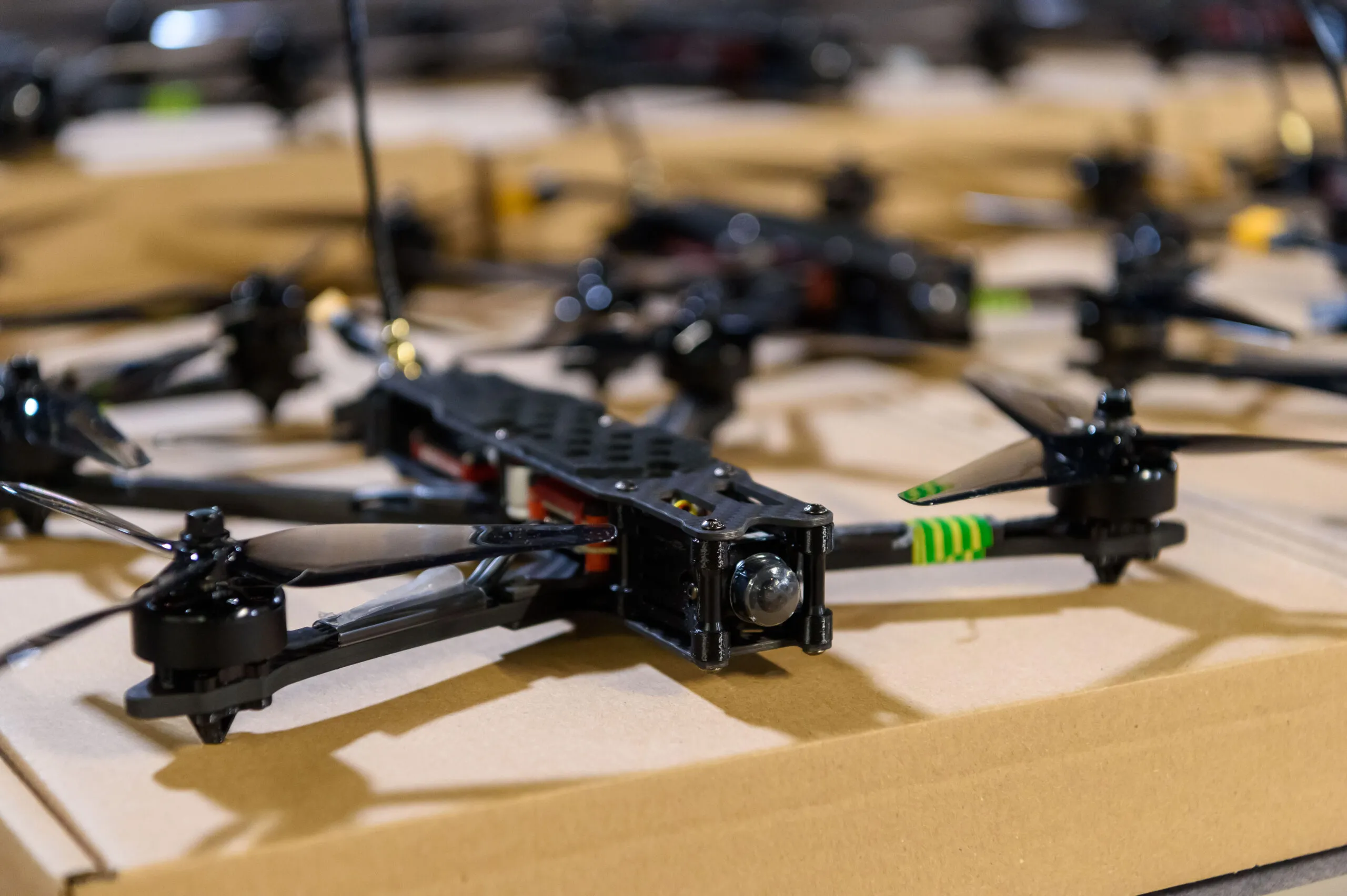 Переваги FPV-дронів